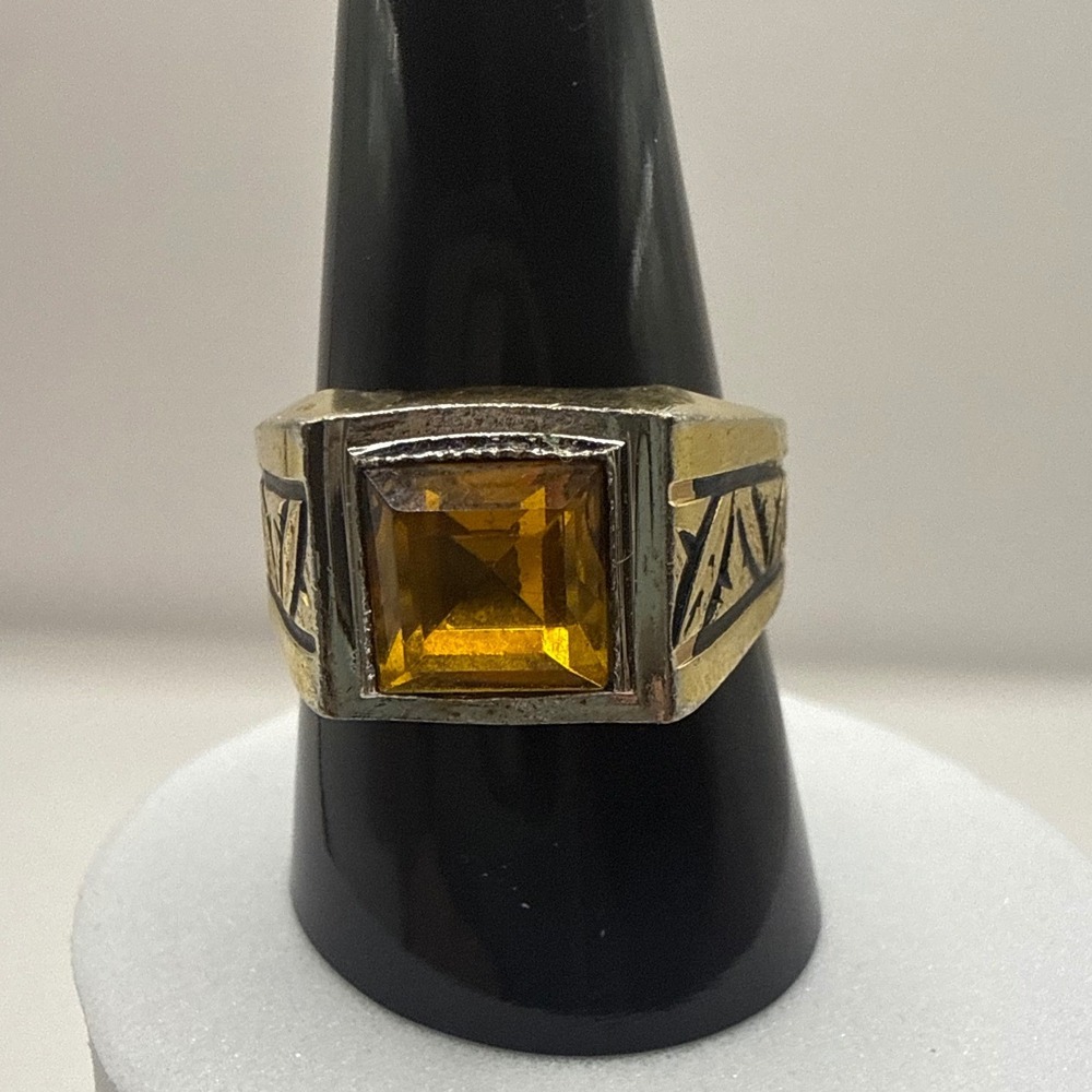 Vintage 18K HGE Yellow Stone Signet Ring Gold Tone Etched Band Size 10